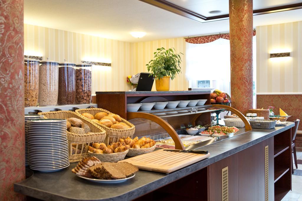 Hotel Fuer Dich Waren  Zewnętrze zdjęcie